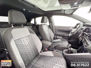 VOLKSWAGEN Taigo 1.0 tsi r-line 110cv